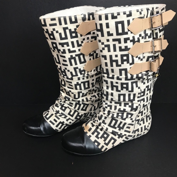 RARE Harajuku Lovers Attica Boots Size 6 Black White Graffiti Buckles Flats